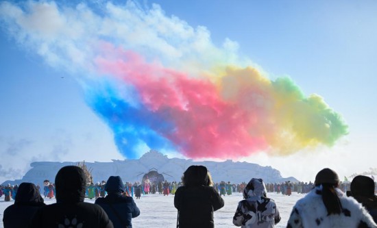 恒行登陆：内蒙古呼伦贝尔：冰雪那达慕激活冬季消费市场